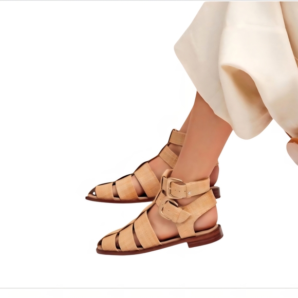 Elegant Tan Strappy Sandals - Picture 1 of 8